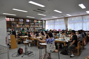 片瀬中学校図書館案内